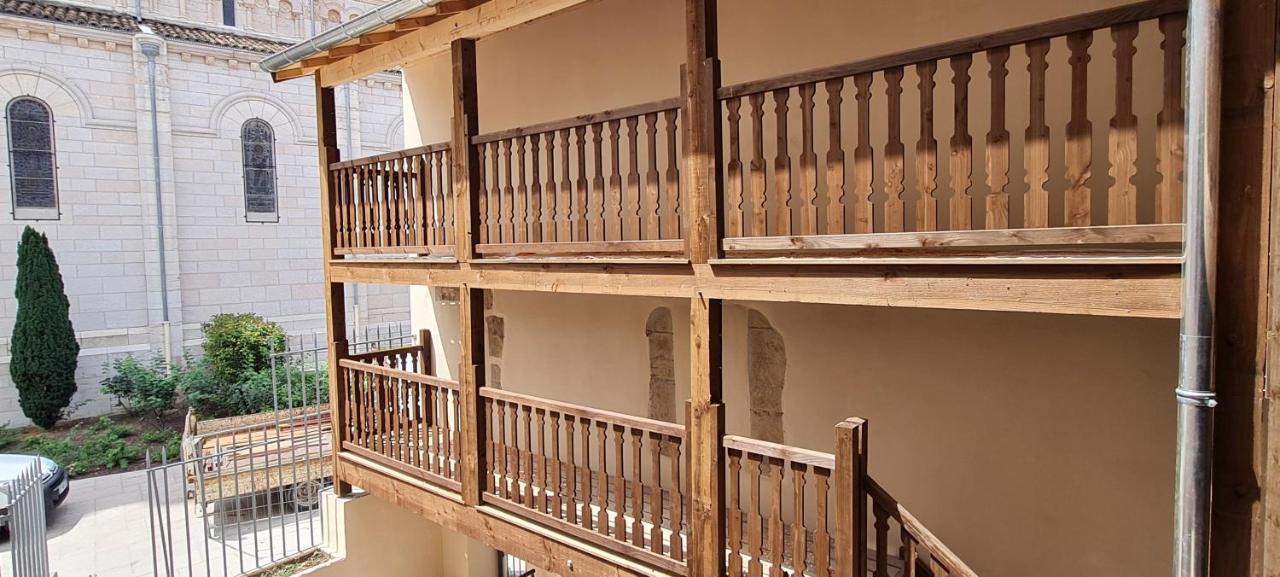 Les Coursives Appartements Mâcon Zewnętrze zdjęcie